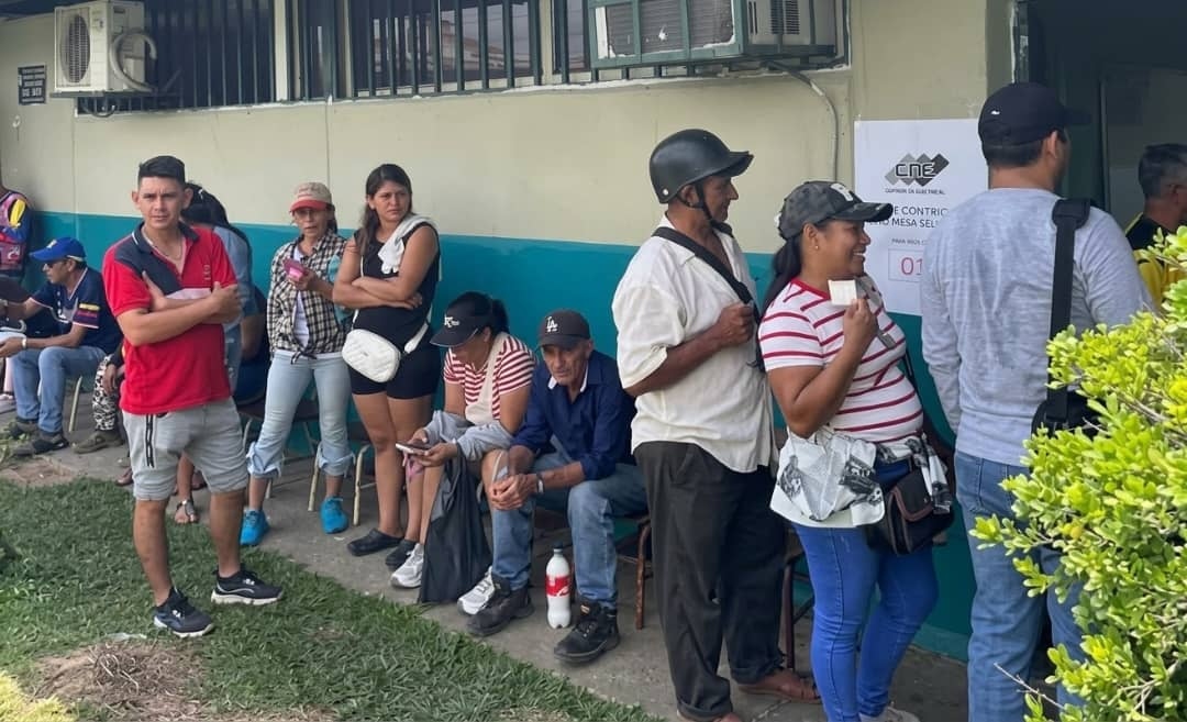Ciudadanos de Barinas votaron por sus proyectos comunitarios en la Consulta Popular