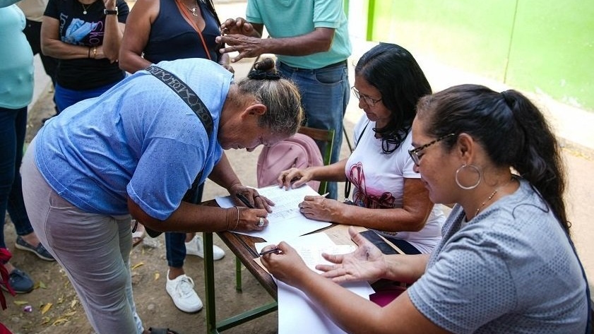 Anzoátegui cumplió con la Segunda Consulta Popular Nacional