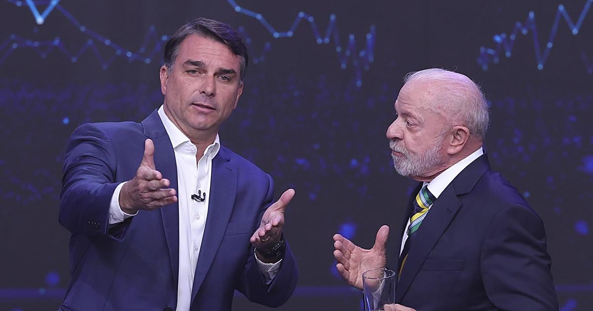 «Miliciano», «corrupto»: Lula y Flávio Bolsonaro chocan en el debate electoral en Brasil
