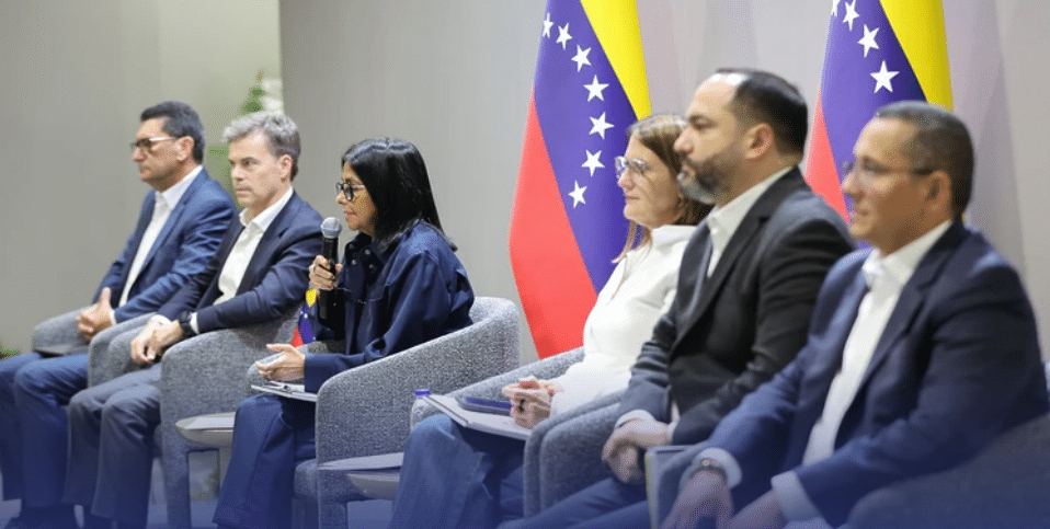 Venezuela y EEUU pasan revista al acuerdo petrolero – Efecto Cocuyo