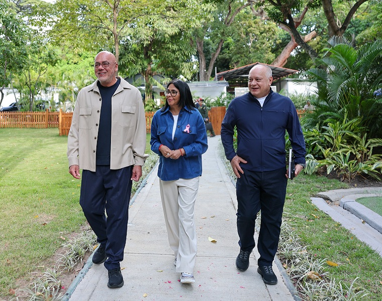 Delcy Rodríguez presenta